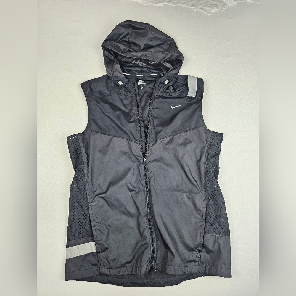 Nike Running Black Hooded Reflective Vest, Men's Large